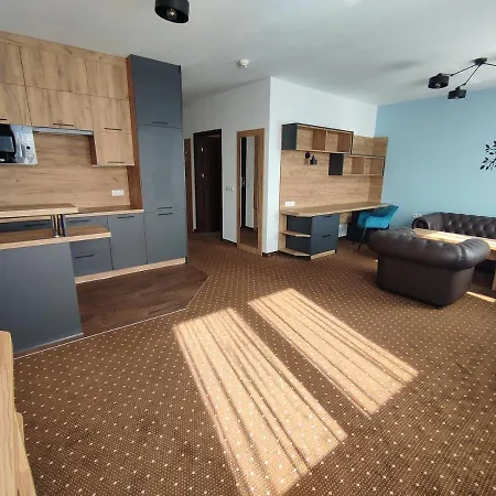 - Z Aneksem Kuchennym 3* Legnica