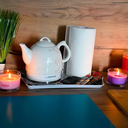 - Z Aneksem Kuchennym Apart Otel